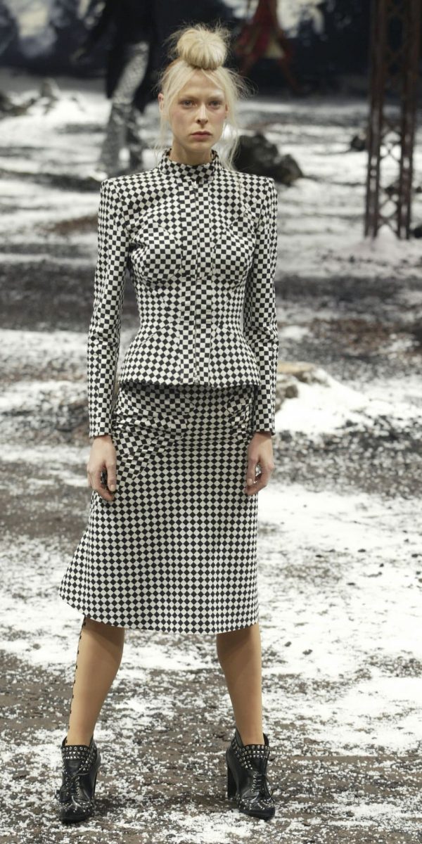 Scanners, Check Suit, Autumn / Winter 2003.